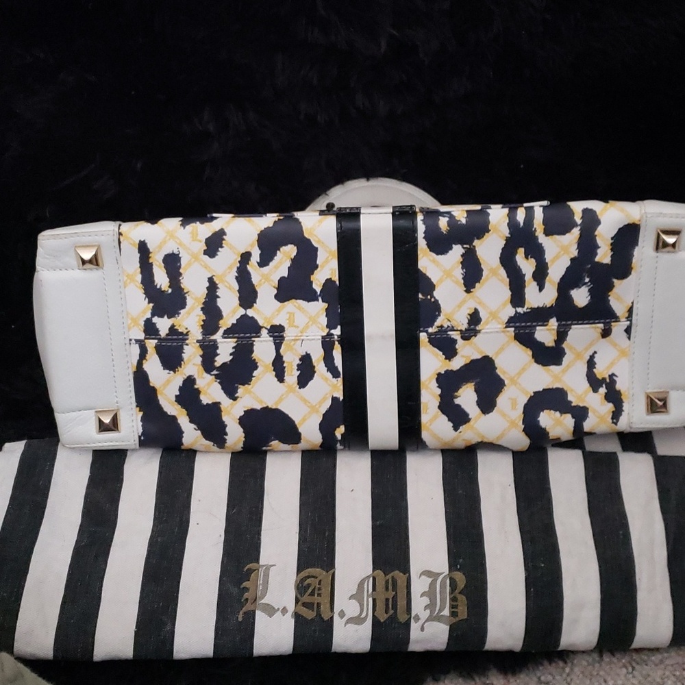 Lamb bag - Picture 3 of 3